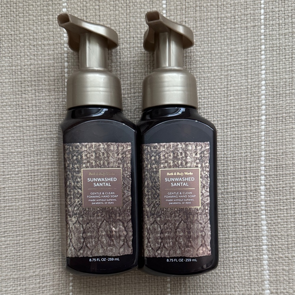NWT Bath & Body Works Sunwashed Santal Foaming Hand Soap Set of 2